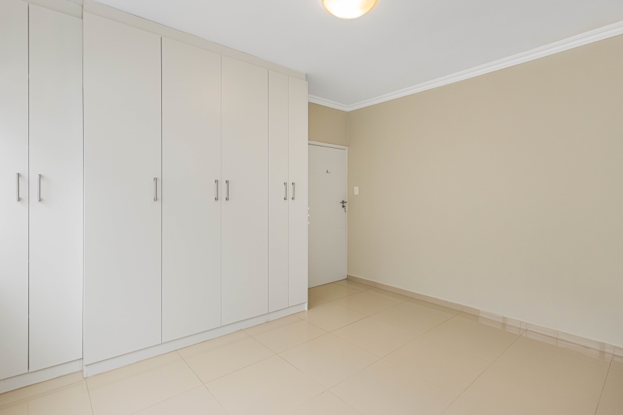 To Let 2 Bedroom Property for Rent in Camps Bay Western Cape